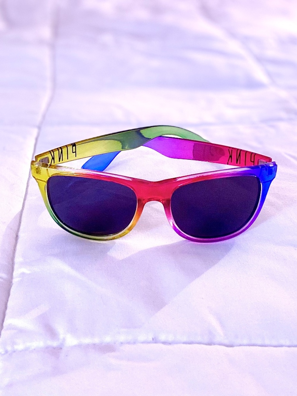 Victoria’s Secret Pink 🌈  VS Rainbow Classic Wayfarer Unisex Pride Accessory